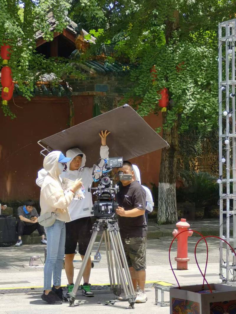 龙安区TVC拍摄公司：资深团队坐镇，打造现象级广告作品的幕后推手